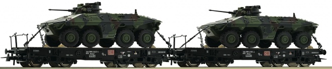 Set of 2 Heavy duty Flat cars loaded with scout tanks type Lynx of the German Army.<br /><a href='images/pictures/Roco/226849.jpg' target='_blank'>Full size image</a>
